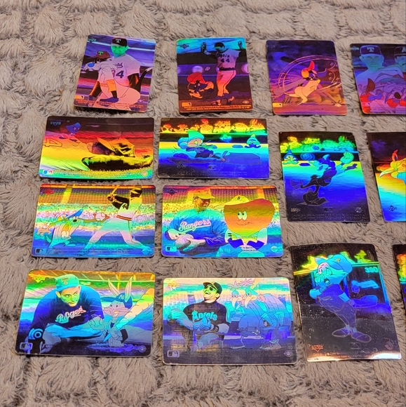 VTG 90s! LOONEY TUNES Comic Ball Series 1  Hologram Cards Upper Deck 297 Cards - Picture 6 of 7